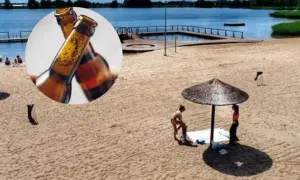 Picie alkoholu na plaży: przepisy, kary i legalne alternatywy 2025