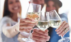 Czy alkohol uszkadza plemniki? Sprawdź, jak wpływa na płodność mężczyzn