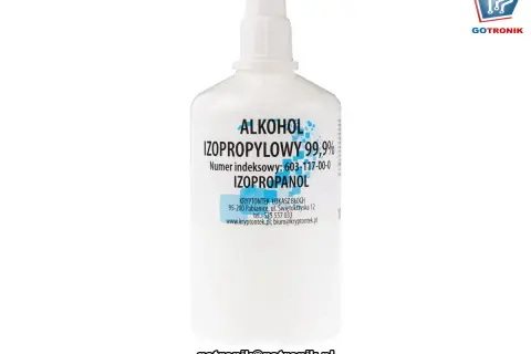 Butelka alkoholu izopropylowego 99,9%. Nie, czy alkohol izopropylowy można pić, jest to środek chemiczny.
