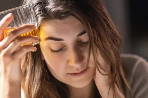 Śmiertelne ryzyko odstawienia alkoholu - co musisz wiedzieć