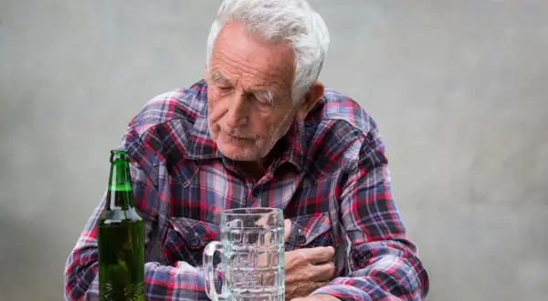 Czy po udarze można pić alkohol - ważne zalecenia i przeciwwskazania