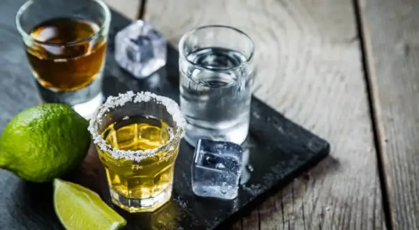 Alkohol po wizycie u dentysty - czy to bezpieczne? Poznaj fakty