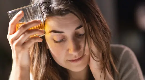 Śmiertelne ryzyko odstawienia alkoholu - co musisz wiedzieć