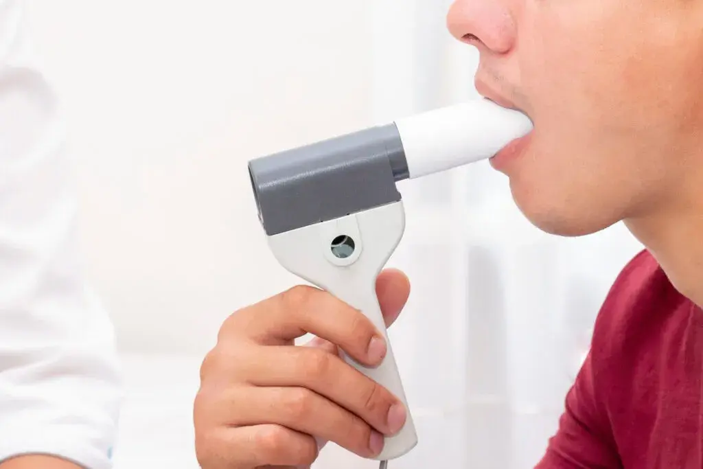 Czym jest spirometria? Jak przygotować się do badania?