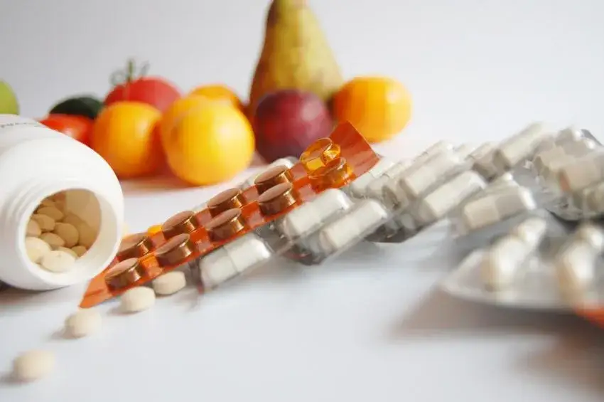 Zdjęcie Najlepszy czas przyjmowania leków na cholesterol. Unikaj groźnych błędów